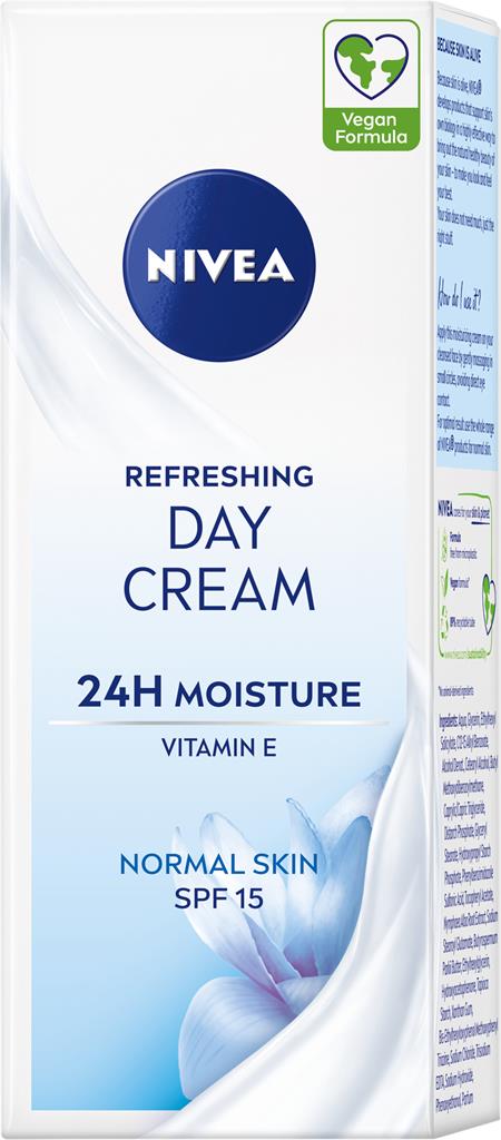 Bild på NIVEA Refreshing Day Cream SPF 15, 50 ml